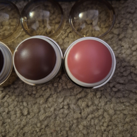 MERIT Mini Flush Balm Blush Trio Limited Edition Holiday 2025 - Picture 5 of 7